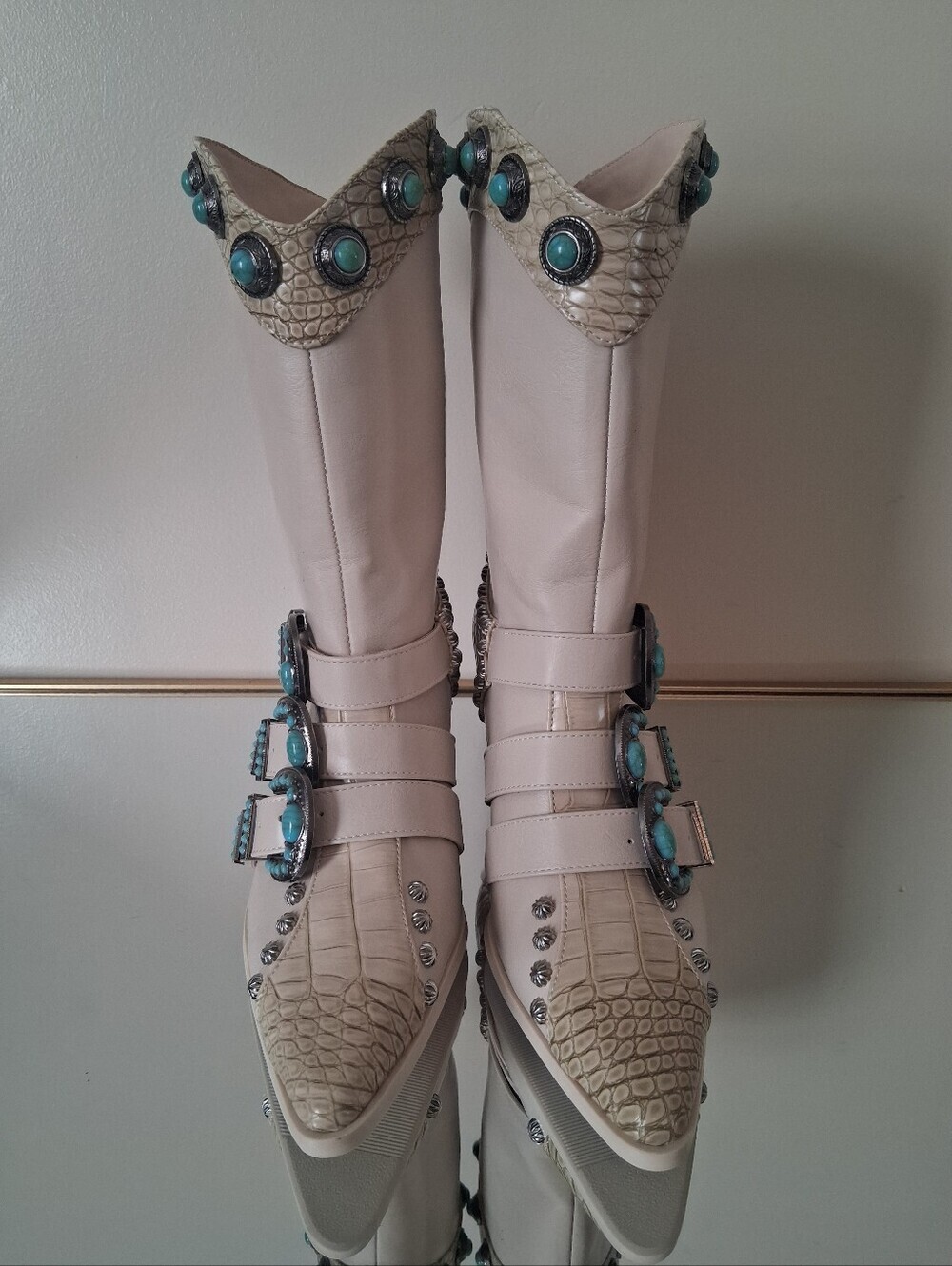 Azalea Wang Balmoral studded western boots with buckles in beige Size 7 - Picture 4 of 13